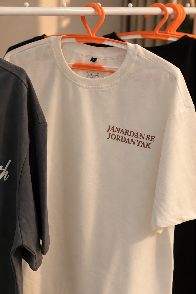 Janardan Graphic Oversized T-Shirt